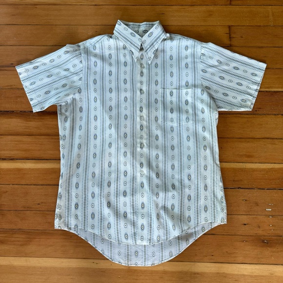 Kmart Men’s Vintage Short Sleeve Button Down Shirt Medium Natural - Picture 3 of 5